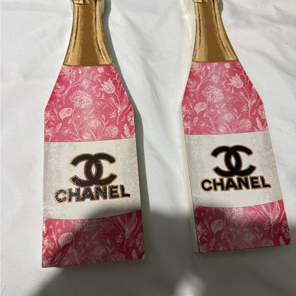 CHANEL Other - CHANEL White Decorative Bottle Set